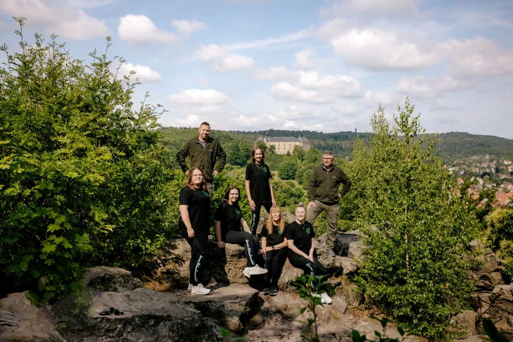 Harzer Wandernadel-holdet i Blankenburg, med slottet i baggrunden